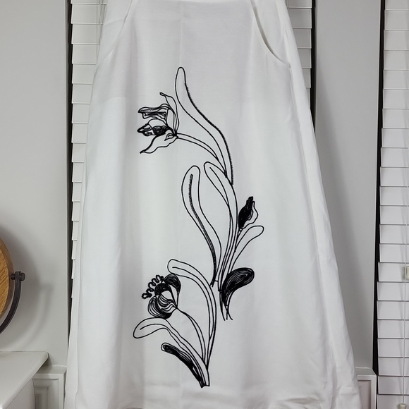 NWOT Zara $109 Collection Linen Skirt Contrast Embroidery White. Size L - Picture 8 of 11